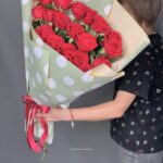 Букет из 21 красной розы "Чувства"