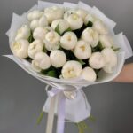 Букет белых пионов "Снежный Пион"